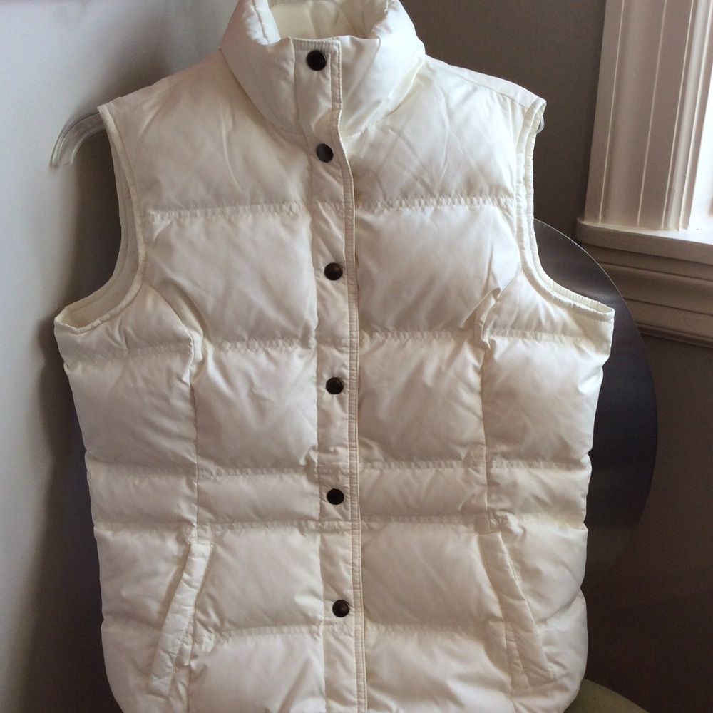 Lands’ End Cream Ivory Down Puffer Vest - Picture 3 of 8